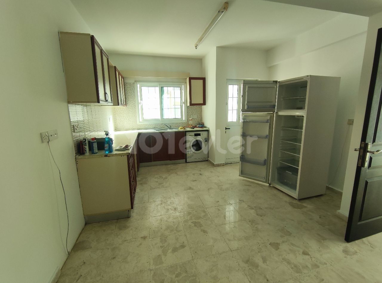 Flat To Rent in Küçük Kaymaklı, Nicosia