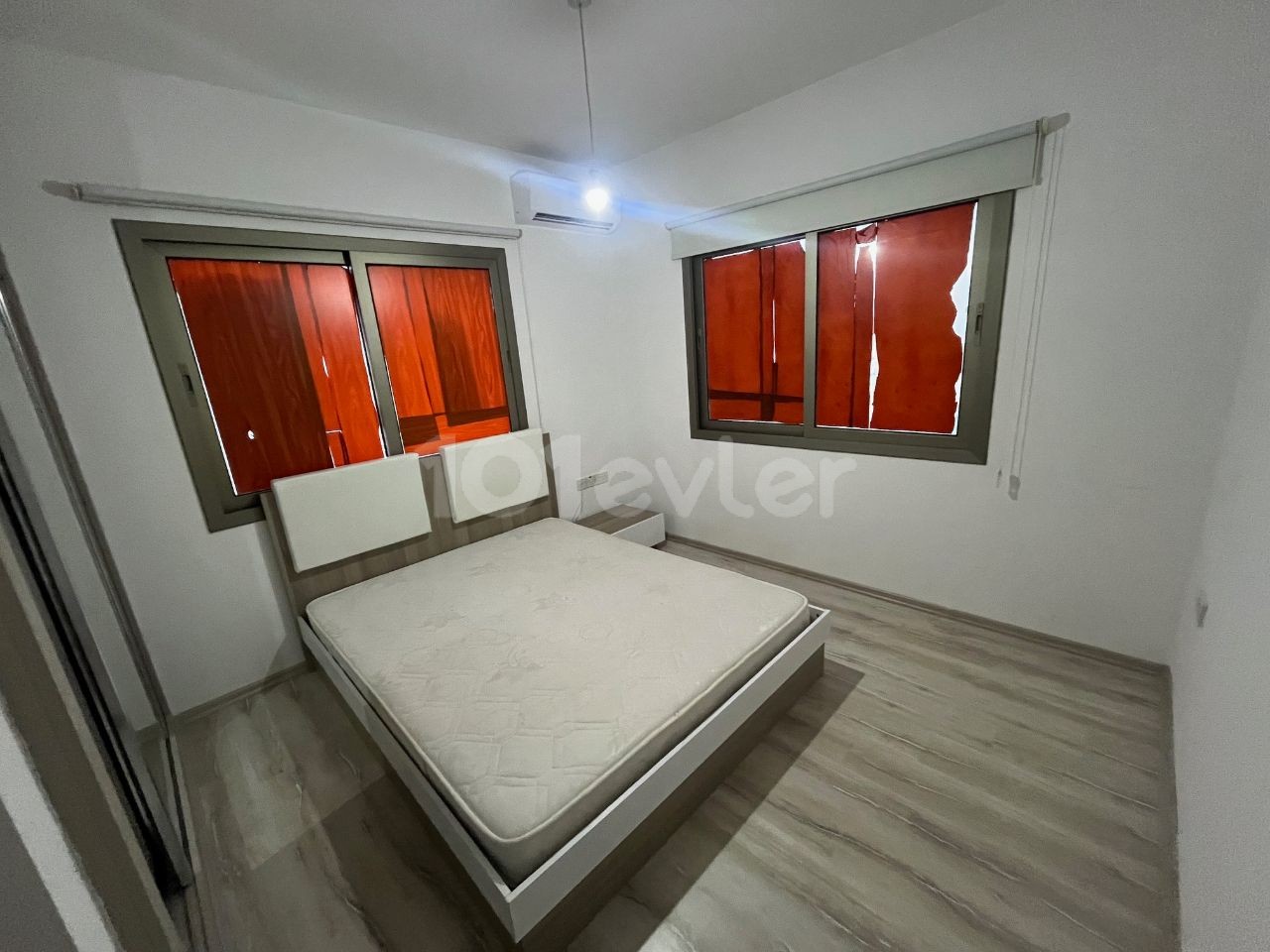 Sauberes, möbliertes Penthouse in der Region Nikosia-Marmara!!