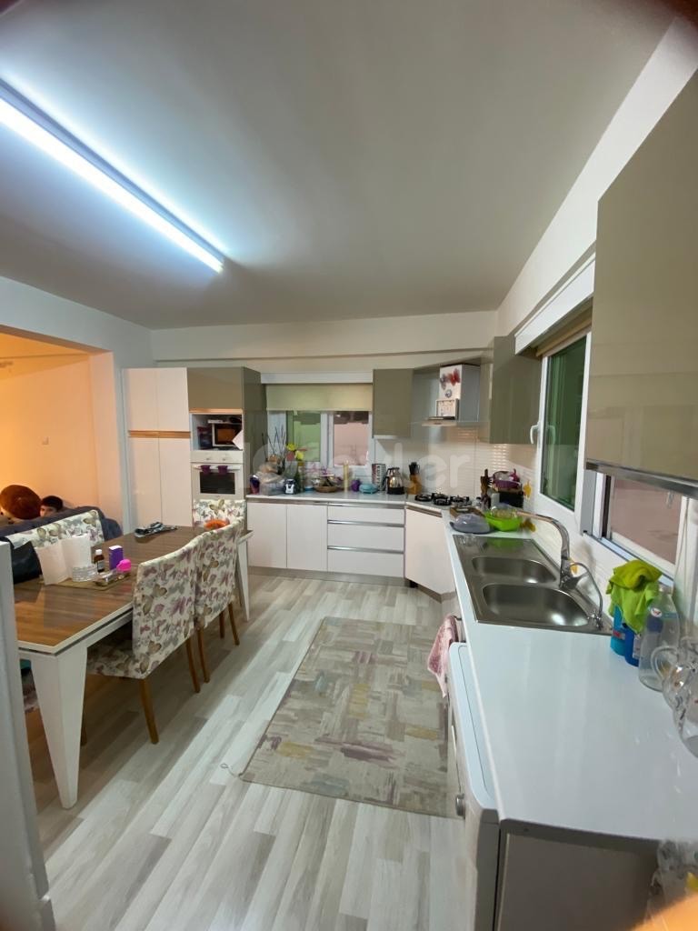 3+1 flat for sale in Hamitköy