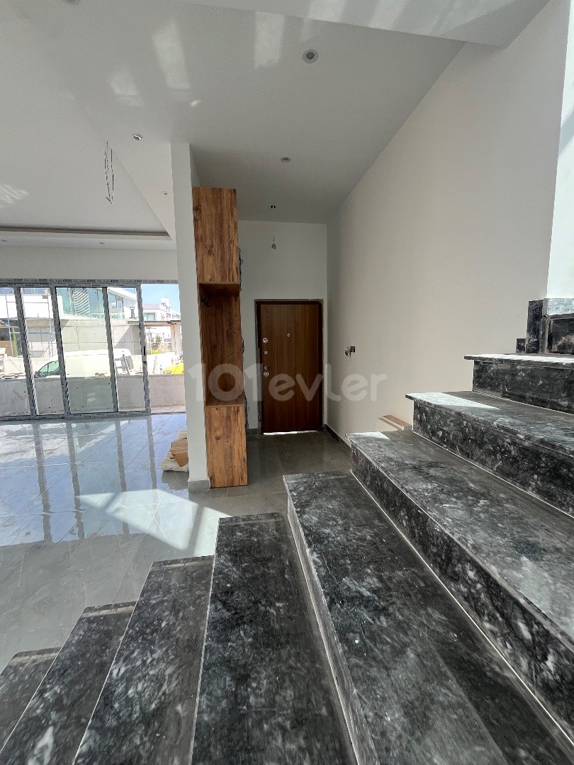 4+2 VILLA FOR SALE IN YENIKENT