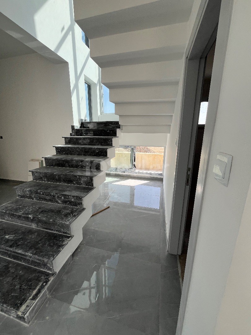 4+2 VILLA FOR SALE IN YENIKENT