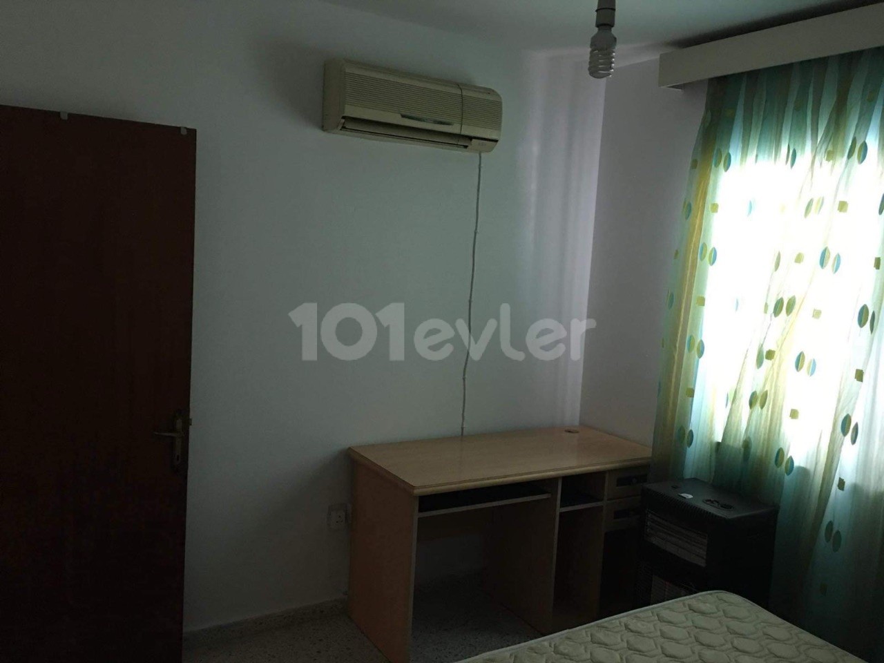 ORTAKÖYDE BTMK OKULU ARKASI SATILIK 3+1 DAİRE