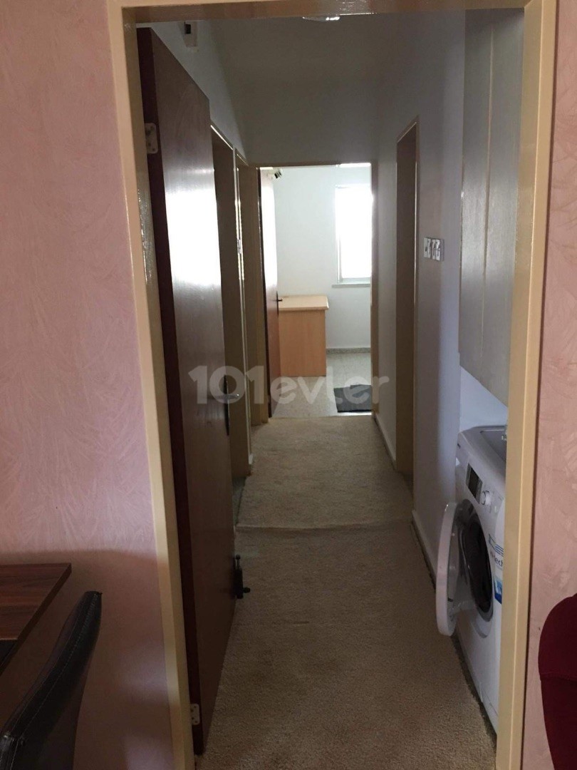 ORTAKÖYDE BTMK OKULU ARKASI SATILIK 3+1 DAİRE