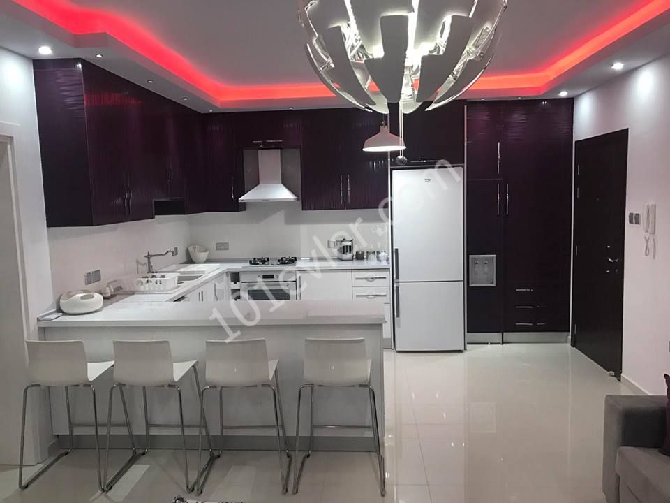 Lefkoşa Metropol Bölgesinde Süper Lüks, Full Eşyalı 2+1 Daire