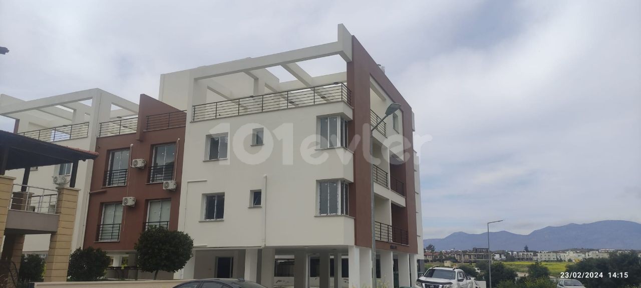 Moderne und stilvolle 2+1-Wohnung in Gönyeli – frisch fertiggestellt – türkischer Titel!