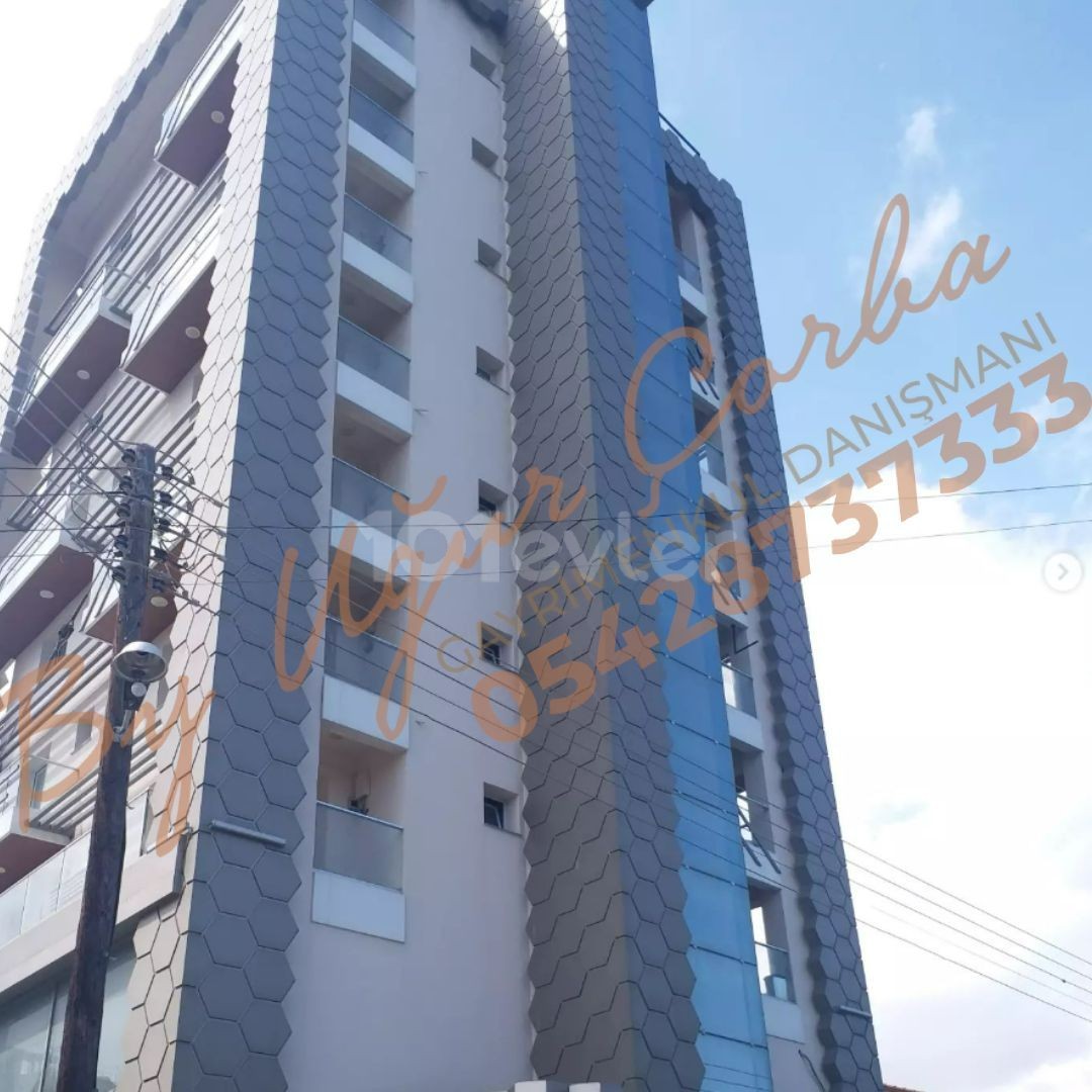 GİRNE MERKEZ 3+1 SATILIK DAİRE 