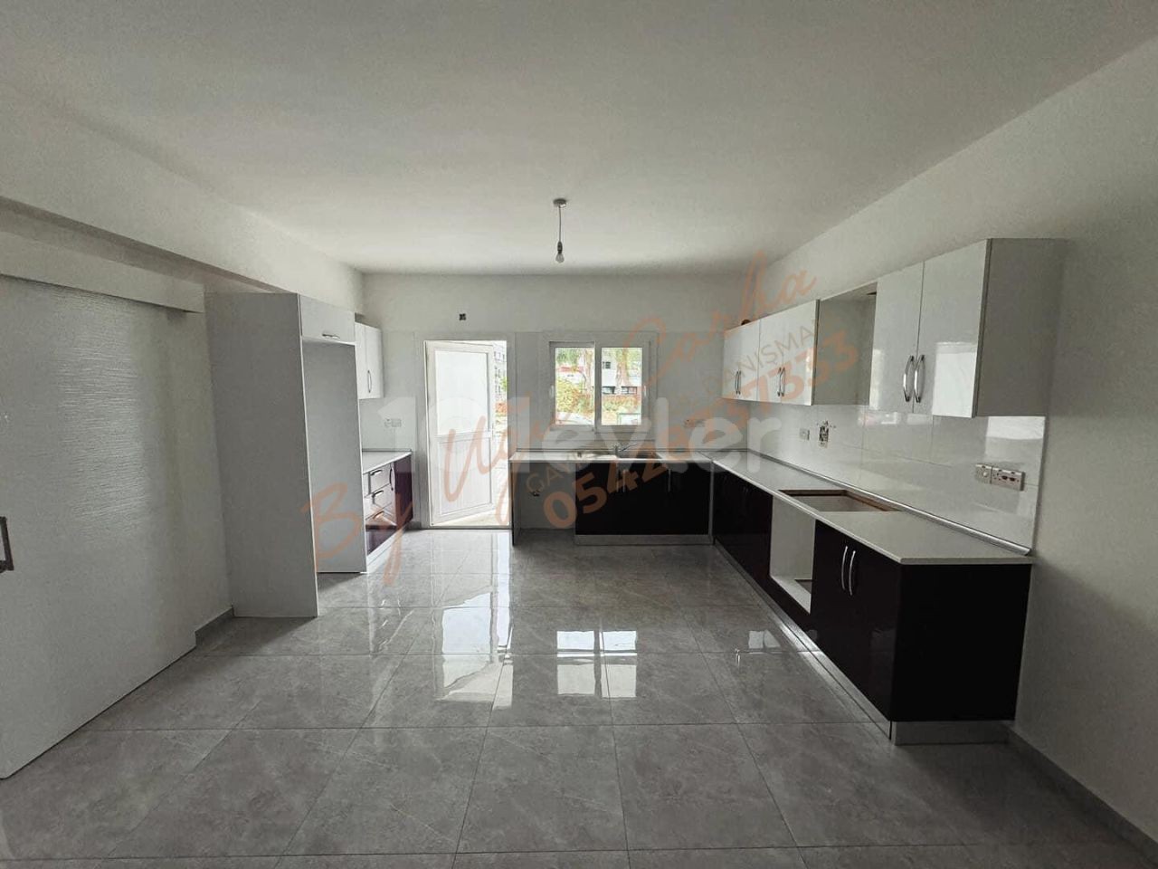 2+1 FLAT FOR SALE IN GÖNYELİ