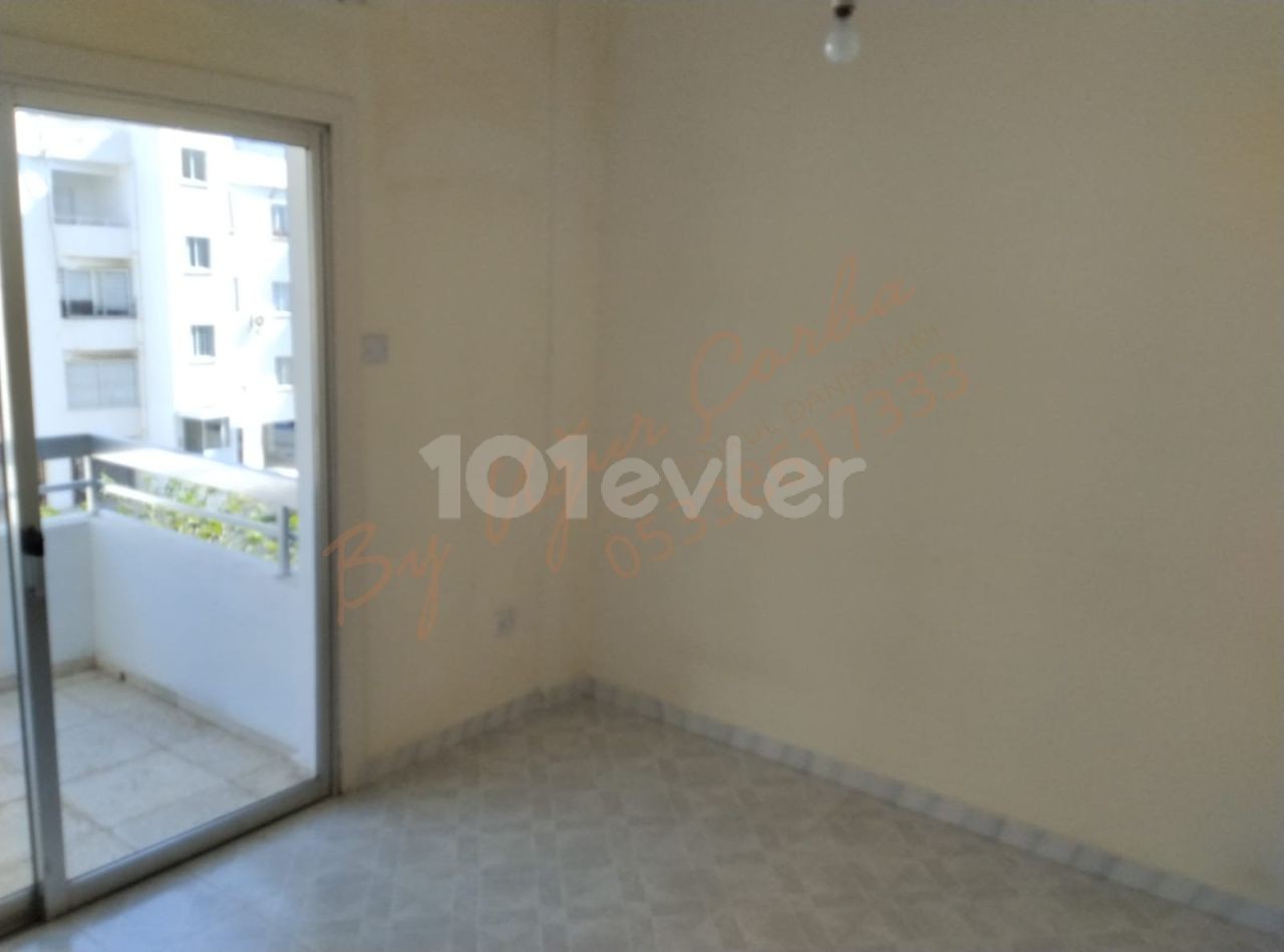 3+1 FLAT FOR RENT IN KYRENIA CENTER WITH MONTHLY PAYMENT