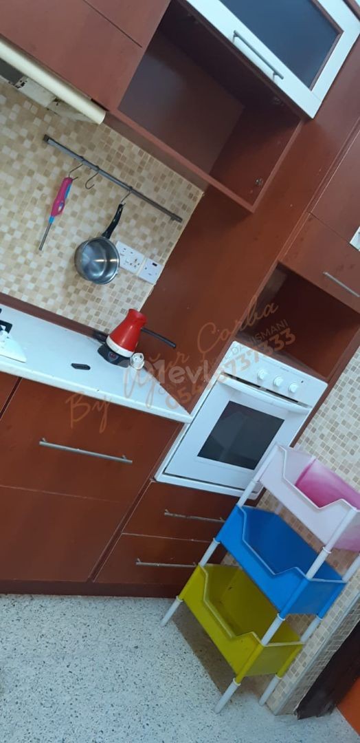 KAYMAKLI 3+1 FLAT FOR RENT