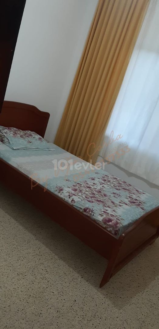 KAYMAKLI 3+1 FLAT FOR RENT