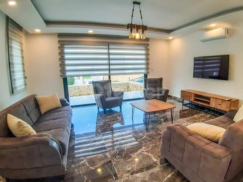 4+1 SATILIK VILLA! GIRNE, KARAOĞLANOĞU