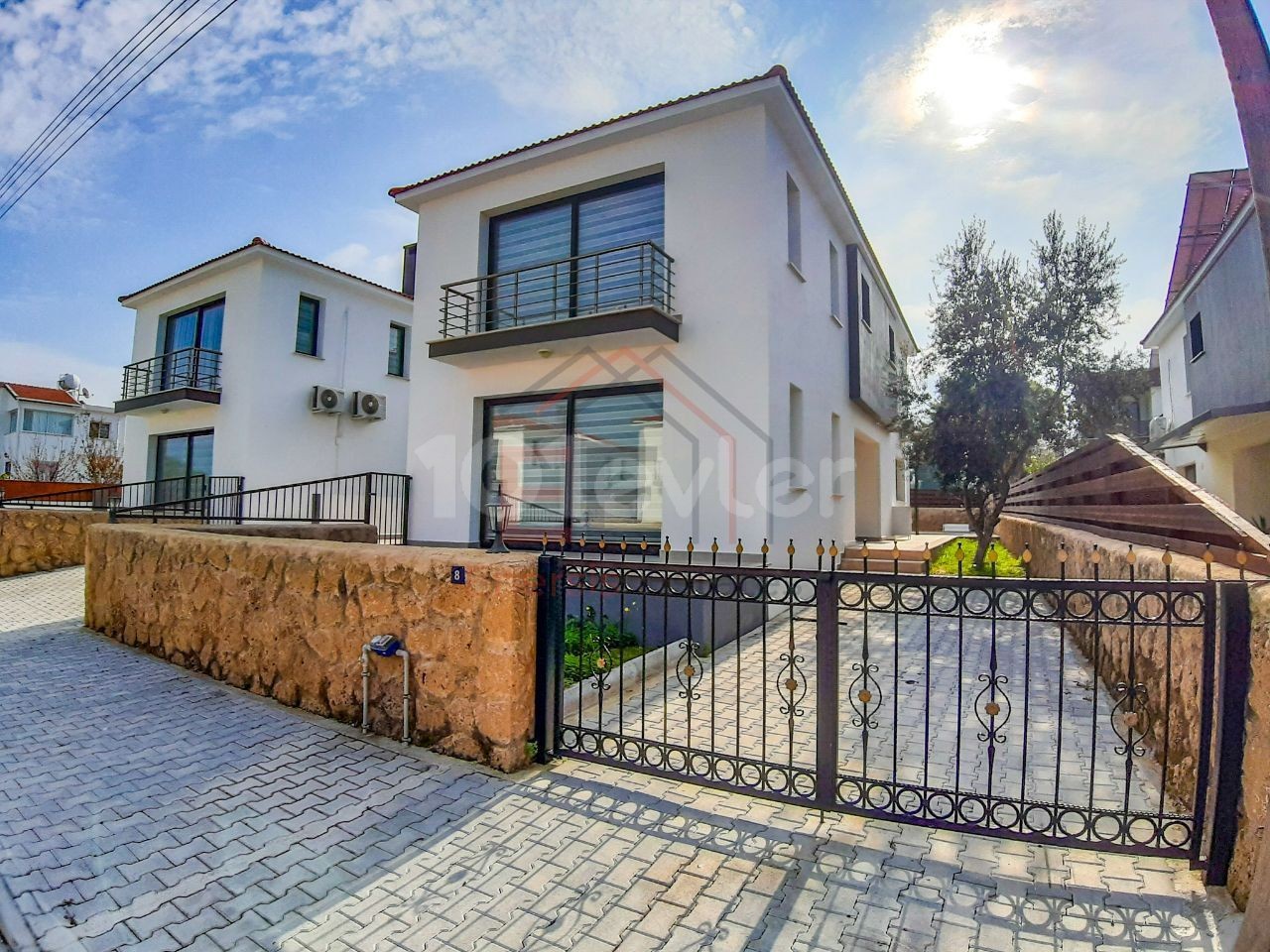 4+1 SATILIK VILLA! GIRNE, KARAOĞLANOĞU