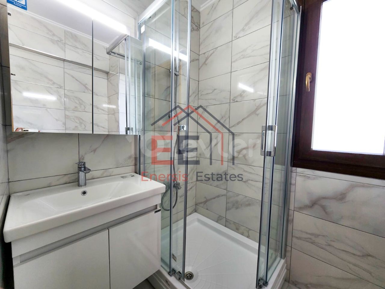 3+1 PENTHOUSE, FOR SALE. GIRNE. CENTER