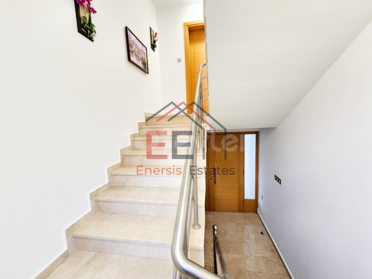 3+1 PENTHOUSE, FOR SALE. GIRNE. CENTER