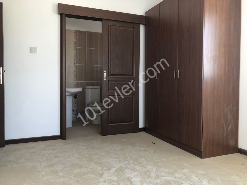 NICOSIA - 3+1 APARTMENTS FOR SALE IN THE SMALL DISTRICT OF KAYMAKLI VAKIFLAR TSARISI ** 