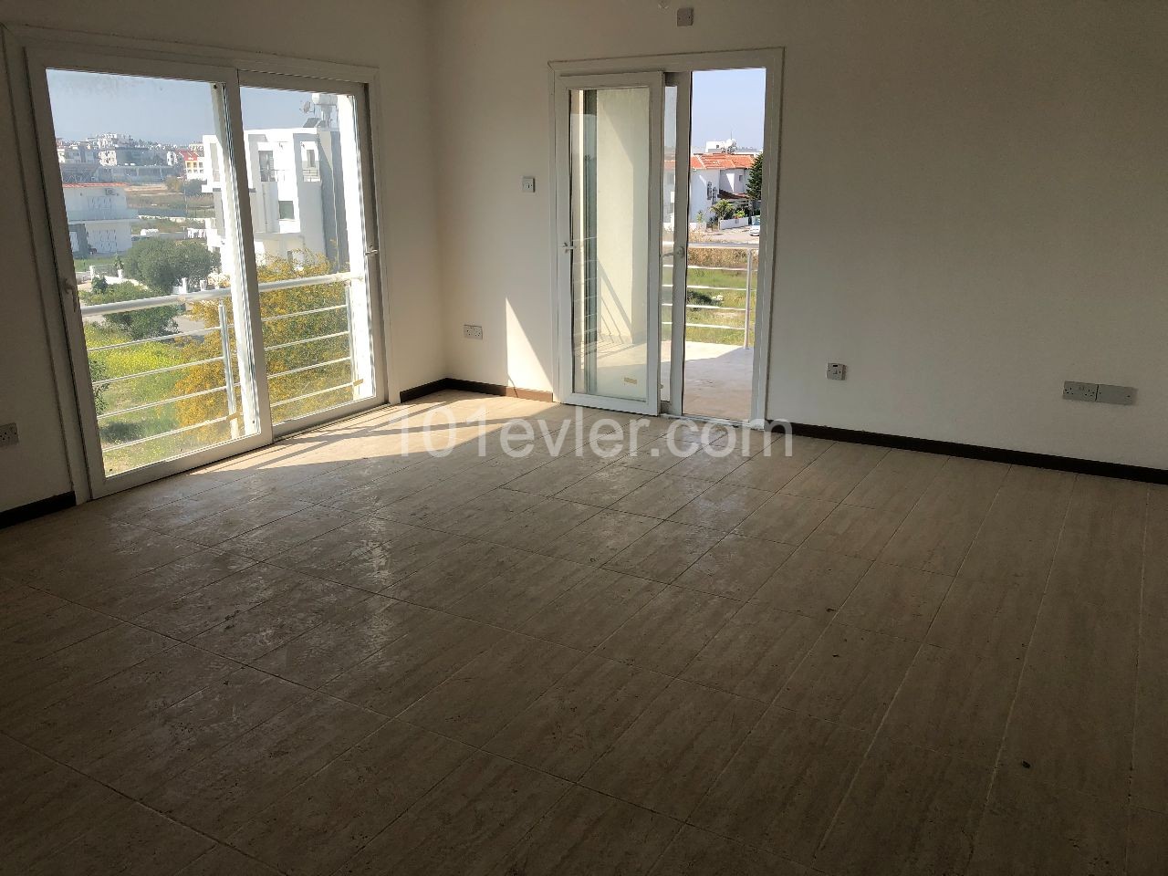 NICOSIA - 3+1 APARTMENTS FOR SALE IN THE SMALL DISTRICT OF KAYMAKLI VAKIFLAR TSARISI ** 