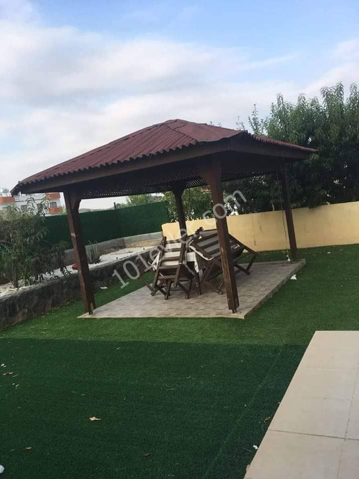 Halb freistehend Kaufen in Boğaz, Kyrenia