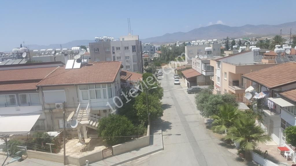 LEFKOŞA KIZILBAŞ BÖLGESİNDE KİRALIK PENTHOUSE. İLETİŞİM: 0542 885 88 88 