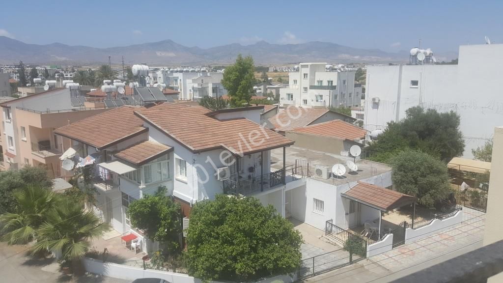 LEFKOŞA KIZILBAŞ BÖLGESİNDE KİRALIK PENTHOUSE. İLETİŞİM: 0542 885 88 88 