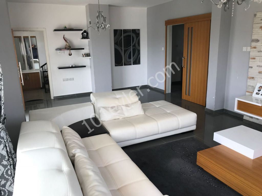 Flat To Rent in Küçük Kaymaklı, Nicosia