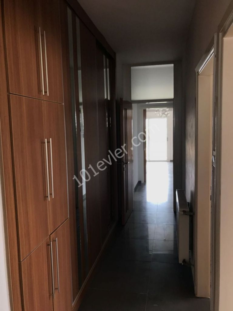 Flat To Rent in Küçük Kaymaklı, Nicosia