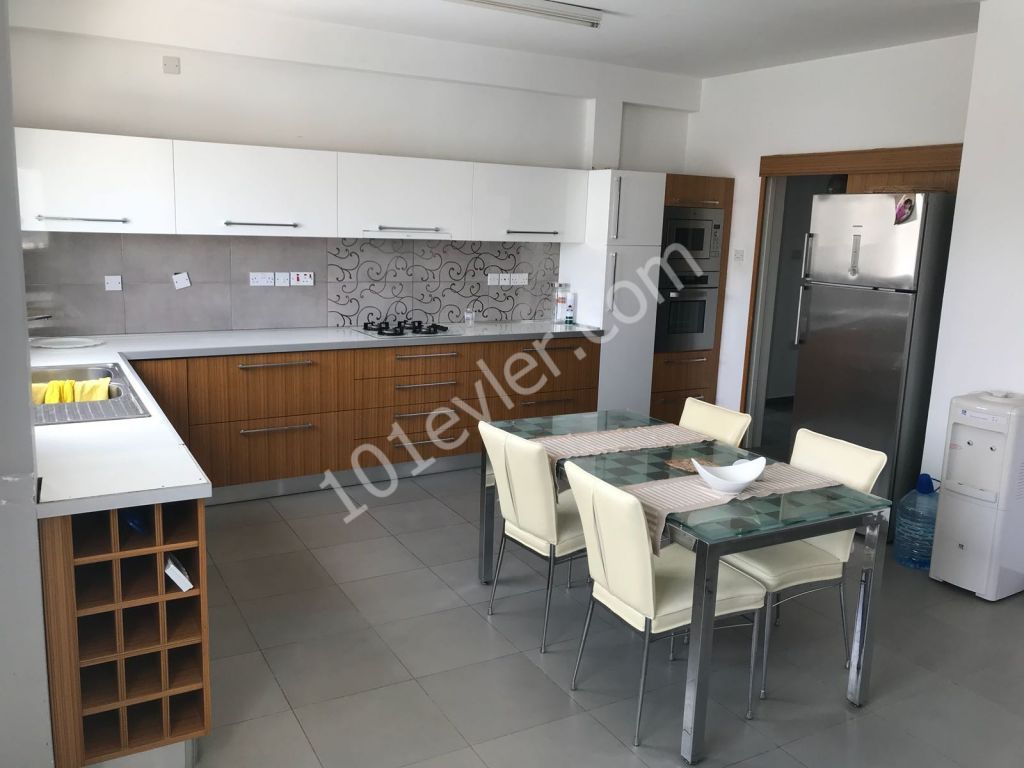 Flat To Rent in Küçük Kaymaklı, Nicosia