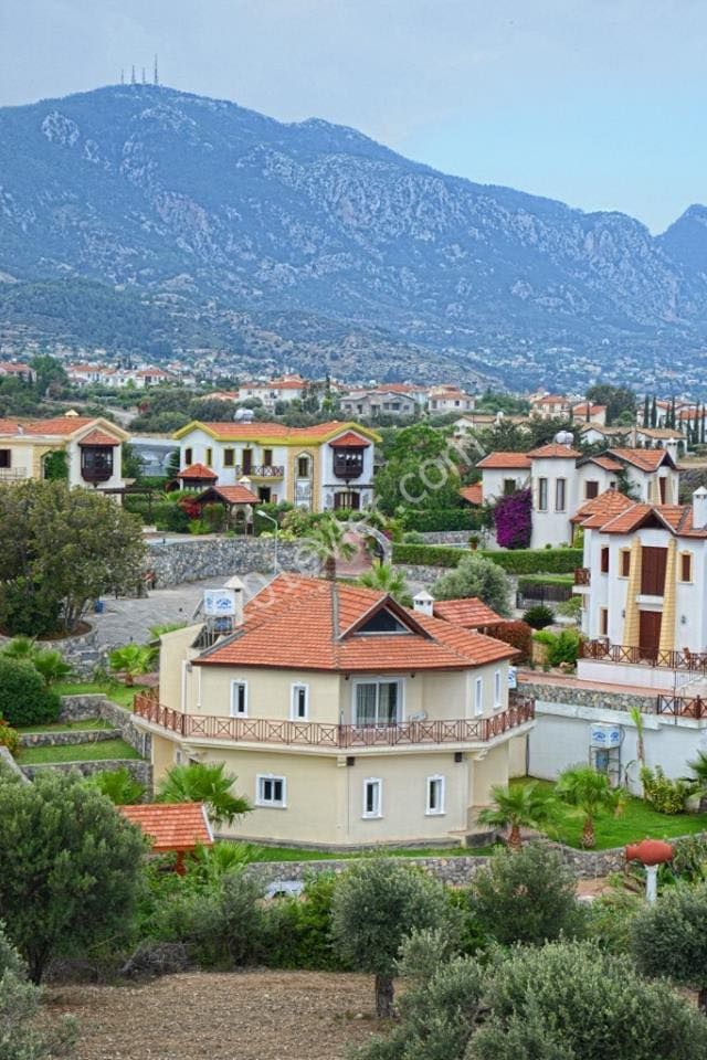 Villa  in Alsancak, Kyrenia