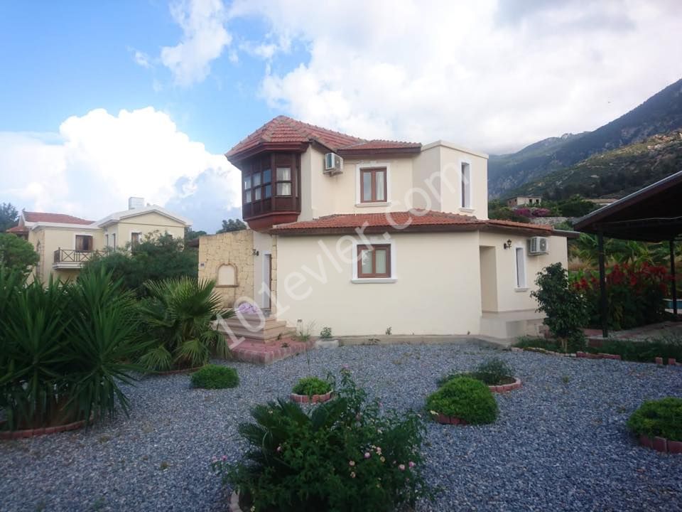 Villa  in Karşıyaka, Kyrenia