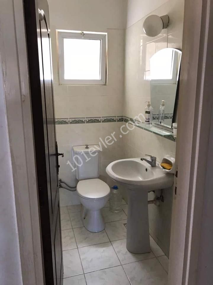 Flat To Rent in Küçük Kaymaklı, Nicosia