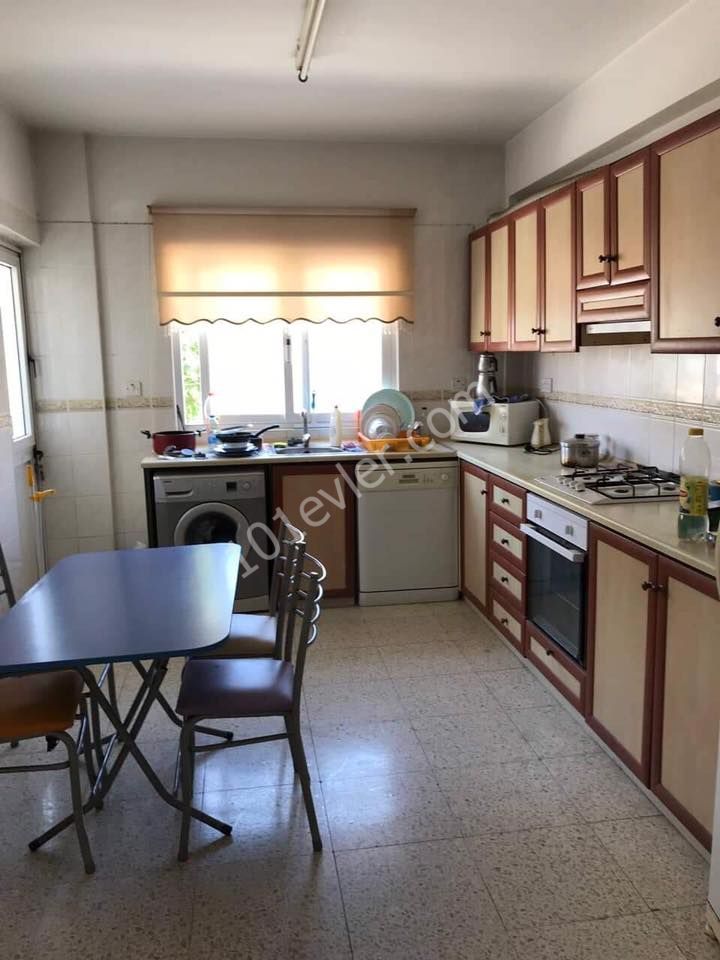 Flat To Rent in Küçük Kaymaklı, Nicosia