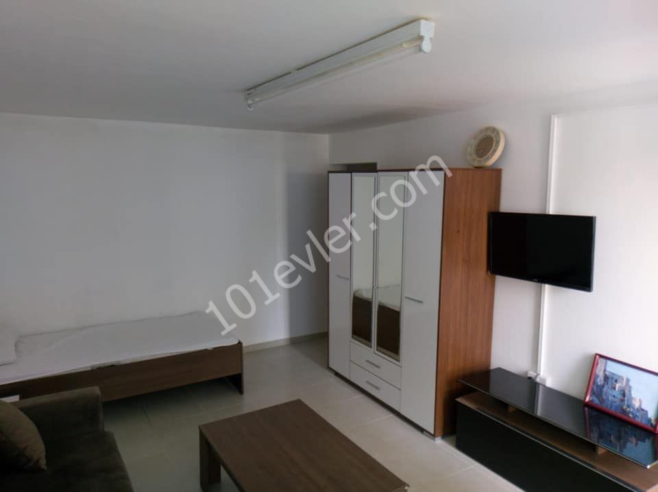 LEFKOŞA TAŞKINKÖY 1+1 6+6 ÖDEMELİ KİRALIK DAİRE.