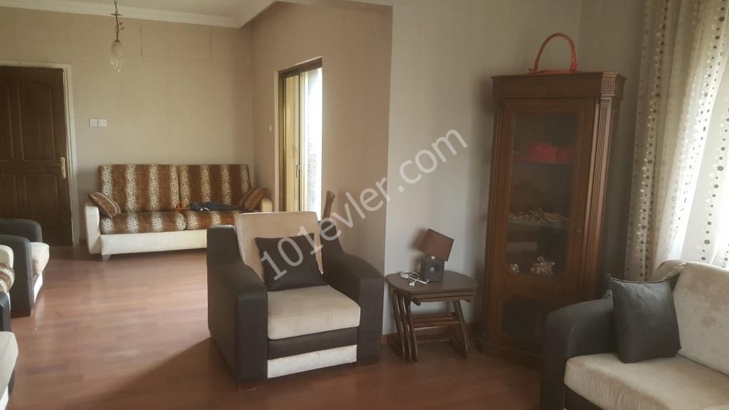 Flat To Rent in Taşkınköy, Nicosia