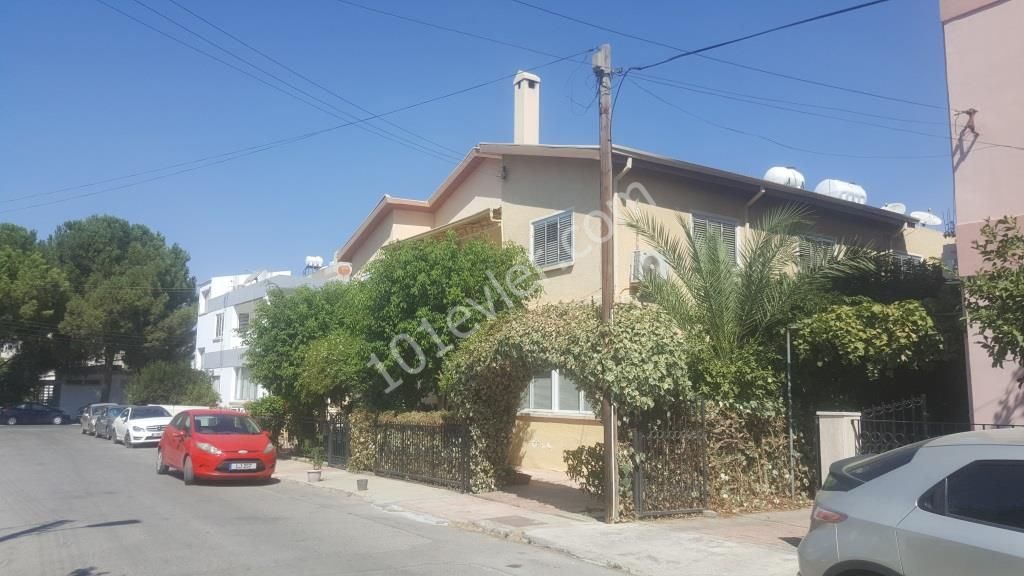 Flat To Rent in Köşklüçiftlik, Nicosia