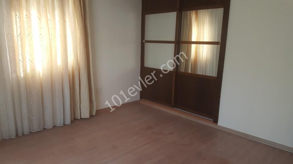 Flat To Rent in Köşklüçiftlik, Nicosia