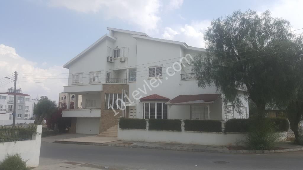 Villa For Sale in Ortaköy, Nicosia