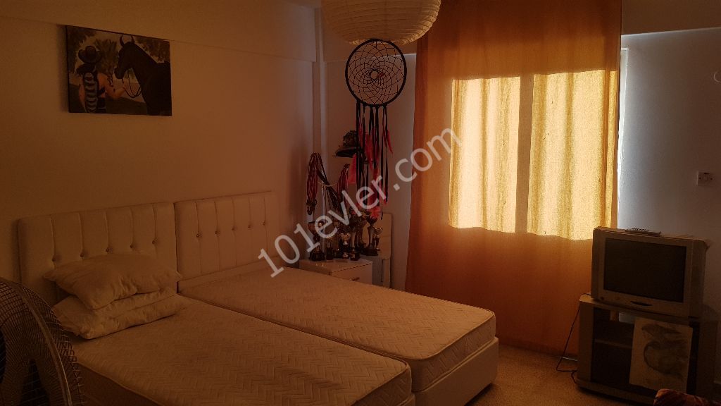 Detached House For Sale in Haspolat, Nicosia