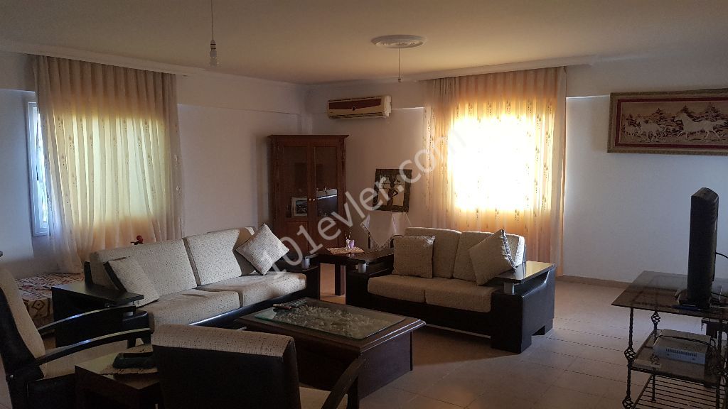Detached House For Sale in Haspolat, Nicosia