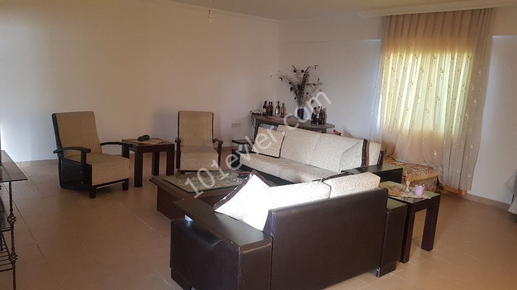 Detached House For Sale in Haspolat, Nicosia