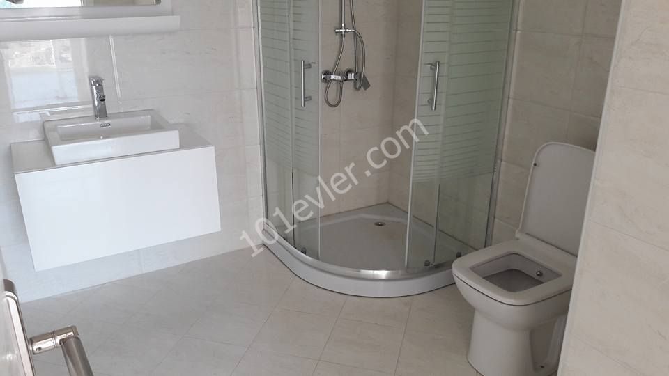 Flat To Rent in Köşklüçiftlik, Nicosia