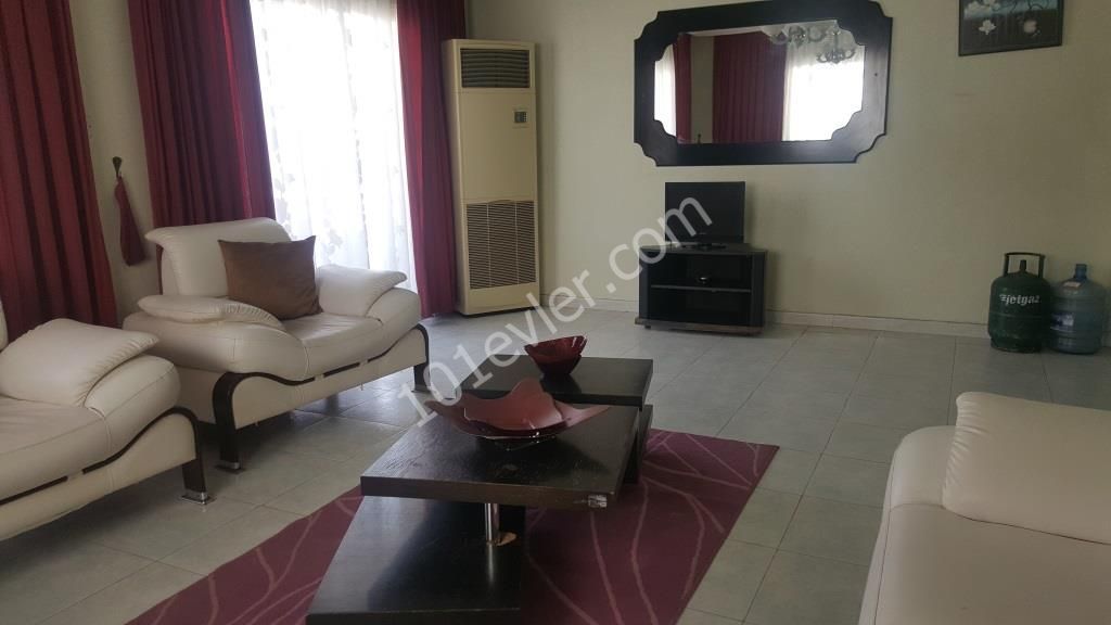 Flat To Rent in Ortaköy, Nicosia