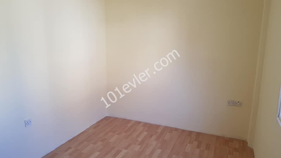 Detached House To Rent in Göçmenköy, Nicosia