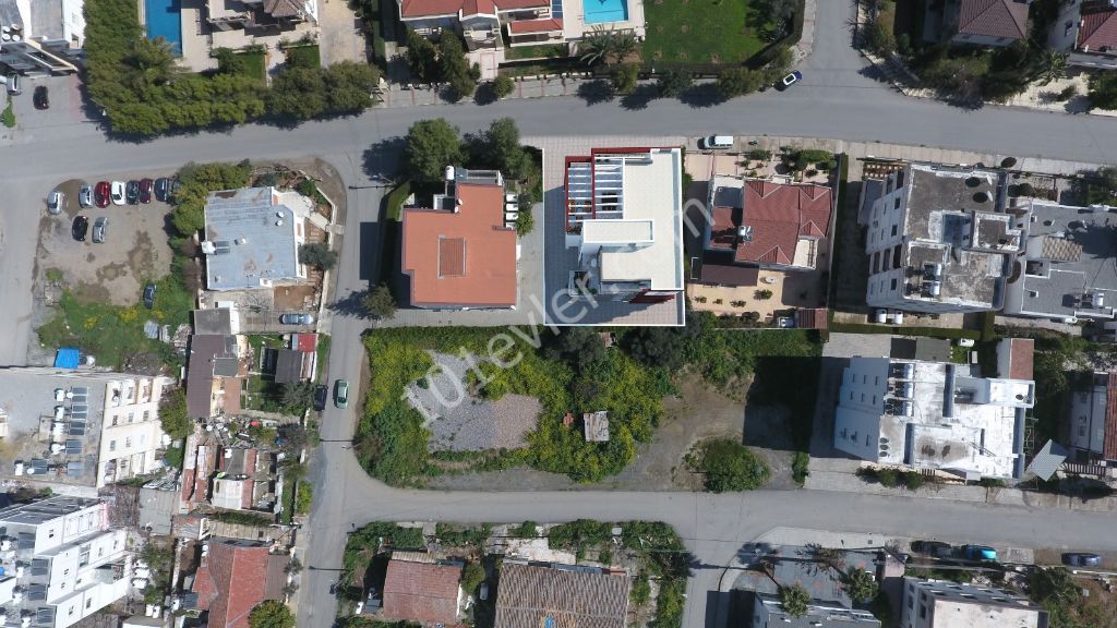 Kaymaklı Polis  Genel  Müdürlüğü  Yanı  2+1 Daireler