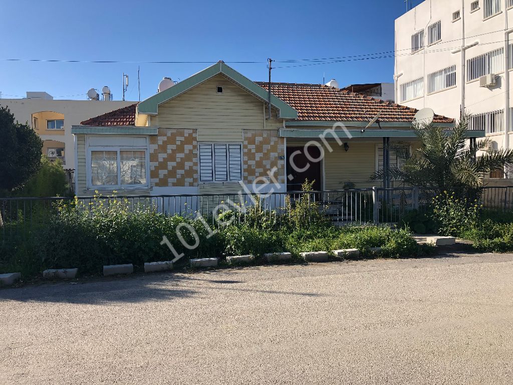 Detached House For Sale in Kızılbaş, Nicosia