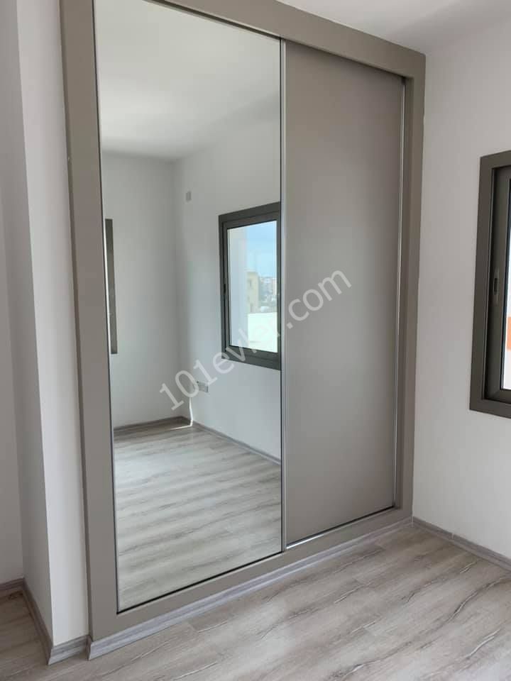 LEFKOŞA MARMARA BÖLGESİNDE 2+1 EŞYASIZ AYLIK ÖDEMELİ KİRALIK DAİRE