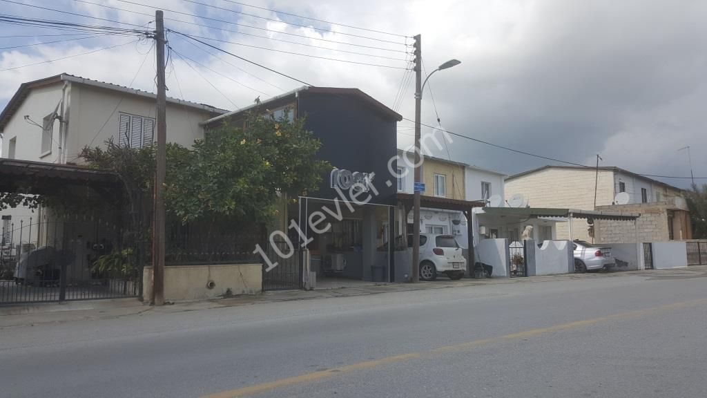 Detached House For Sale in Göçmenköy, Nicosia