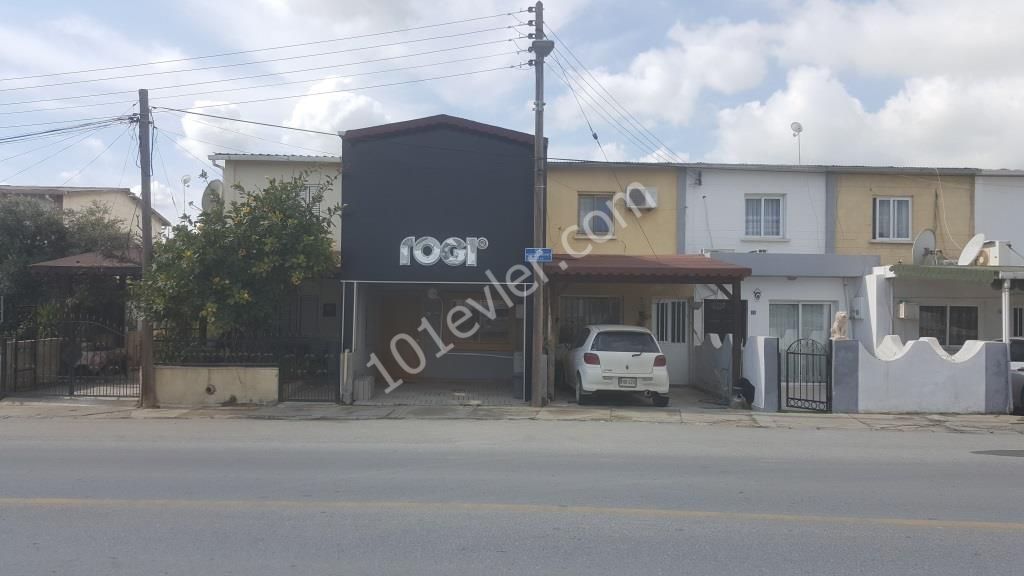 Detached House For Sale in Göçmenköy, Nicosia