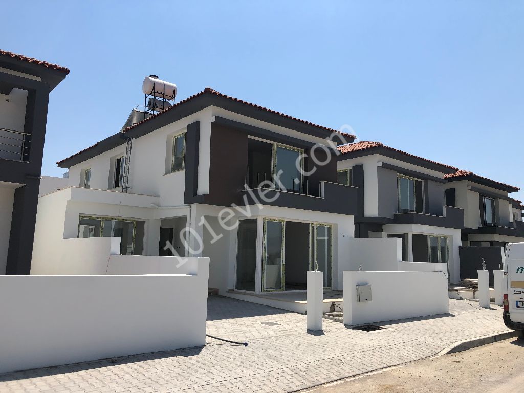 Luxury Villas in the Most Decent Area of Yenikent+£125,000 +Delivery August 2020, ** 