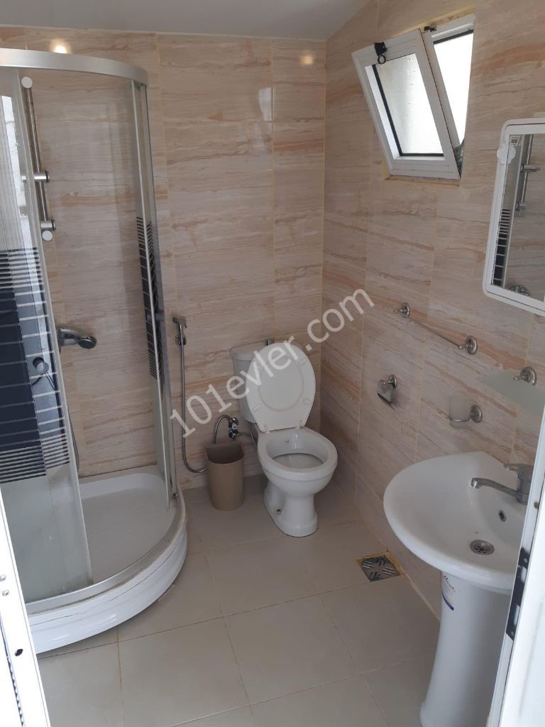 Flat To Rent in Küçük Kaymaklı, Nicosia