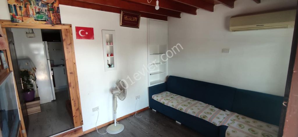 Detached House For Sale in Göçmenköy, Nicosia