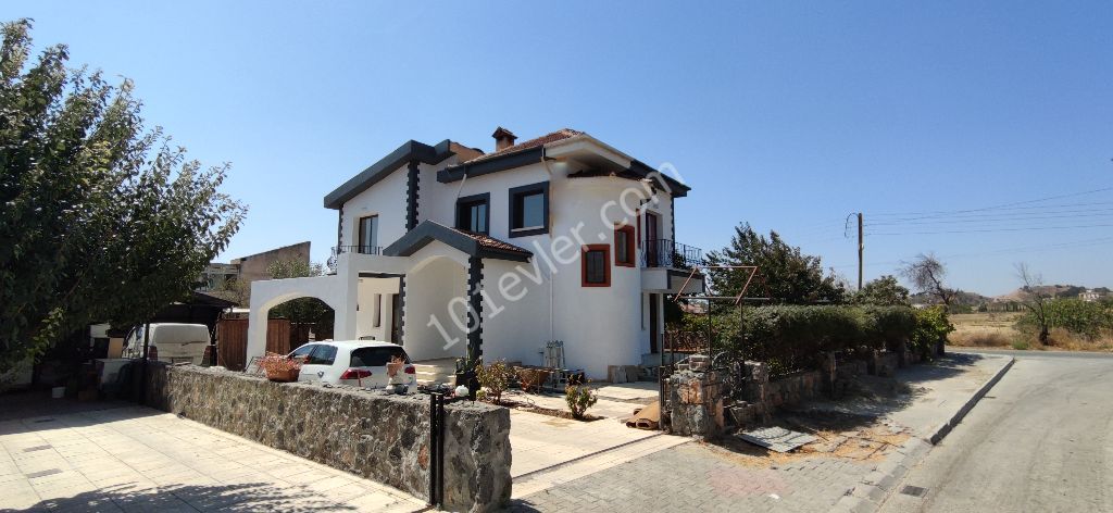 Villa For Sale in Boğaz, Kyrenia